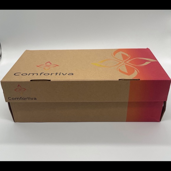 Comfortiva Pieter Grey Valance Suede Bootie 8.5 NWT - Picture 6 of 10